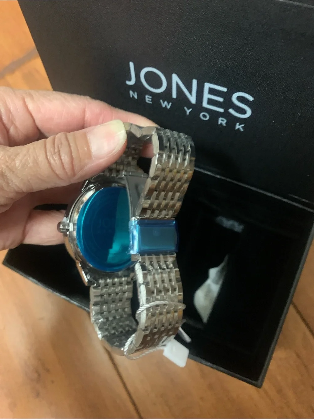 New with tag! Jones New York His & Hers Watch Set with box - need batteries